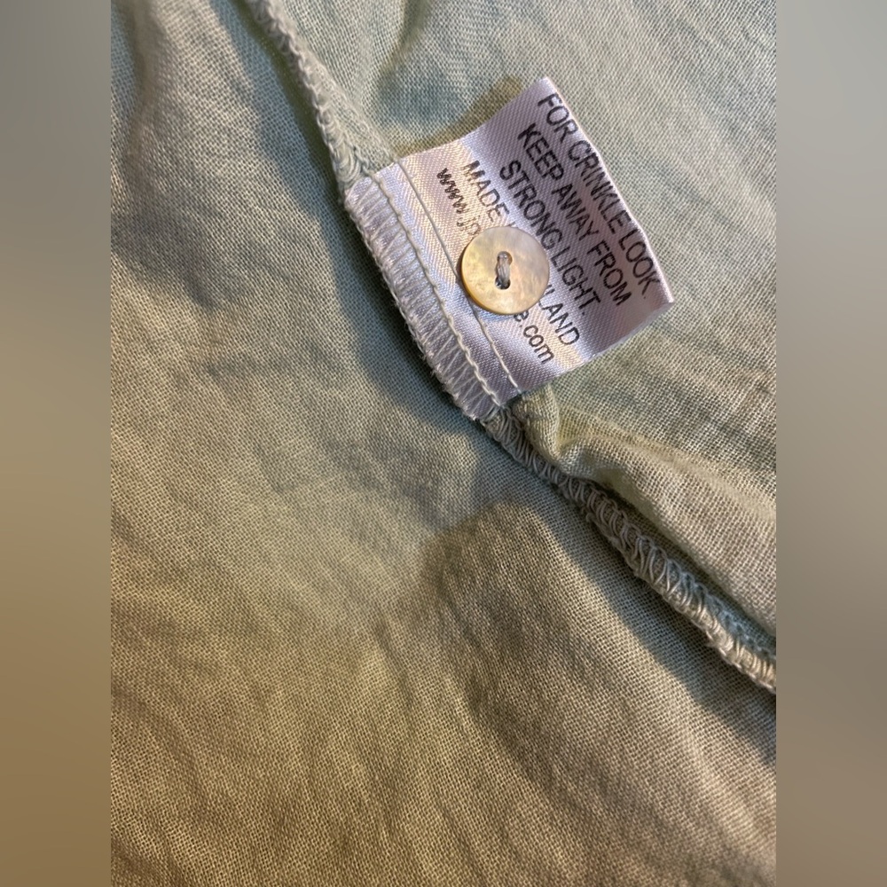 Chic Mint Button-Up Blouse - image 7